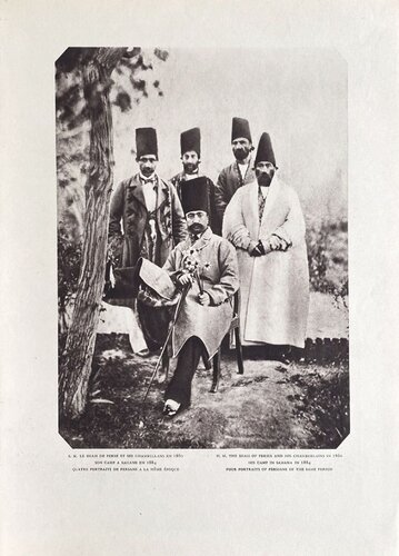Portrait of the Shah of Persia - Brassaï collection (1860) van VERVE Revue, Afdruk te koop op Singulart