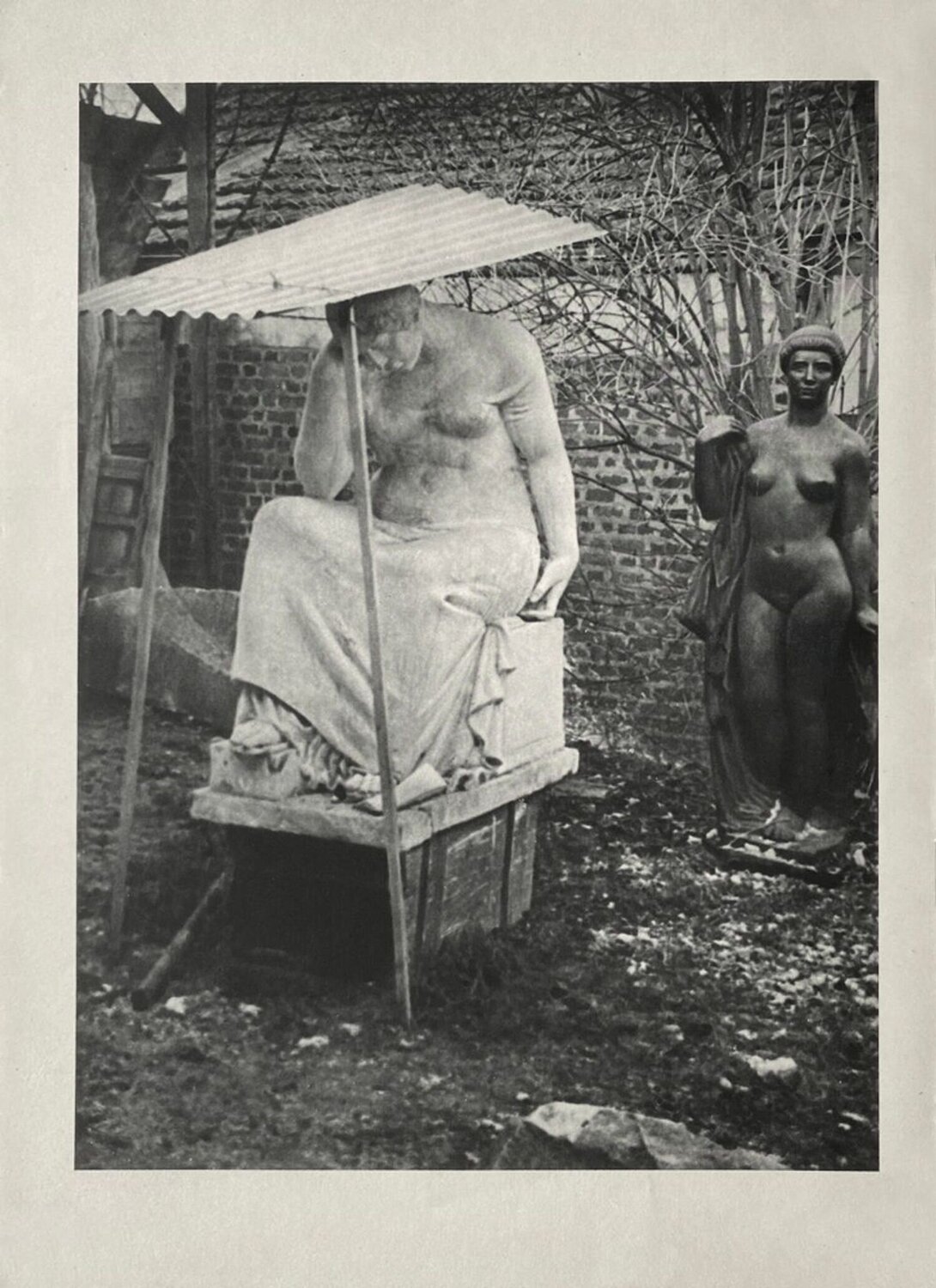 Aristide Maillol's garden by Brassaï VERVE Revue Stampa in vendita