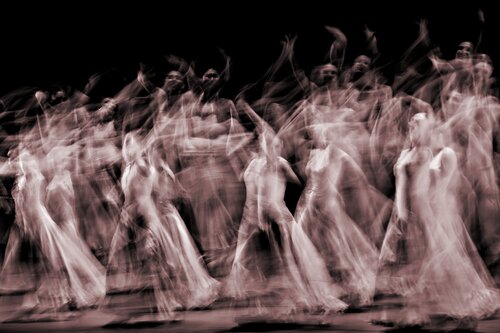 Bolero par Elena Zapassky, Photographie en vente sur Singulart