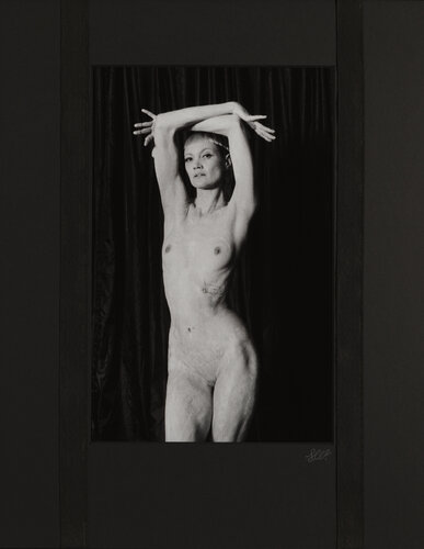 Jessica White I di Johnny Welch, Fotografia in vendita su Singulart