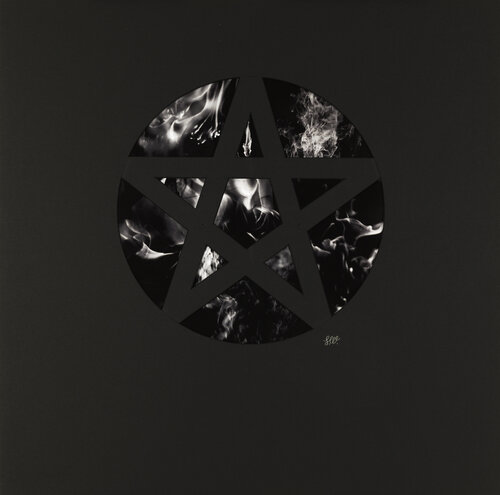 Elemental Pentagram: Fire de Johnny Welch, Fotografía a la venta en Singulart