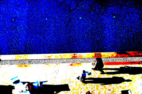 Poolside, Delhi, India di John Brooks, Fotografia in vendita su Singulart