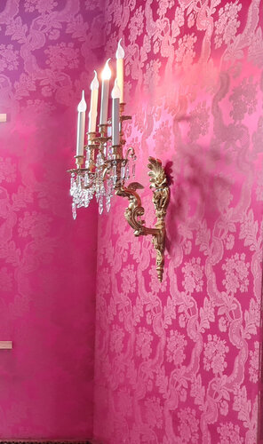 Pink Candles di John Brooks, Fotografia in vendita su Singulart