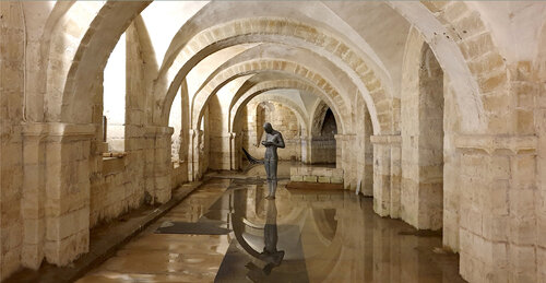 The flooded undercroft von John Brooks, Fotografie kaufen auf Singulart