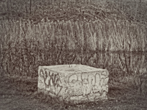 A solid block di John Brooks, Fotografia in vendita su Singulart