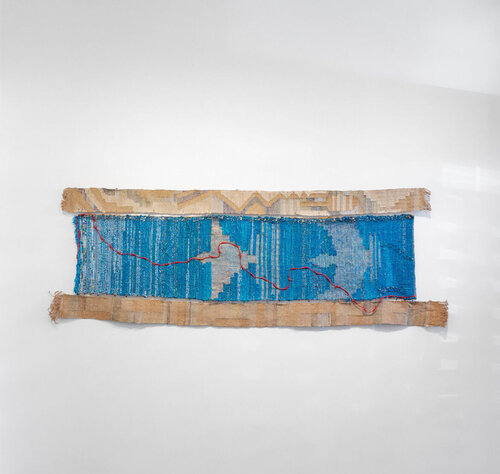 Soaring: American Landscape van Consuelo Jimenez Underwood, Textiel te koop op Singulart