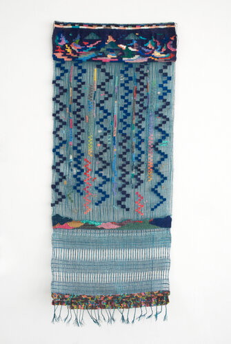 Inside the Rain Rebozo van Consuelo Jimenez Underwood, Textiel te koop op Singulart