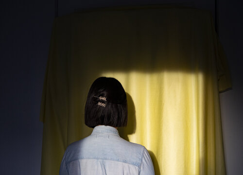 Girl Boss van Jennifer Ling Datchuk, Fotografie te koop op Singulart
