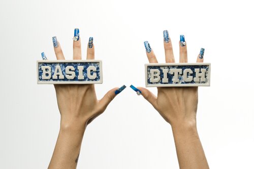 Basic Bitch van Jennifer Ling Datchuk, Afdruk te koop op Singulart