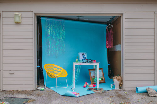 Garage by David Pugh, 사진 for Sale on Singulart
