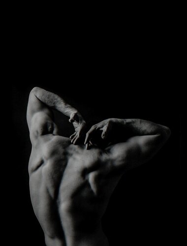 “Untitled” (from Body Series) by David Pugh, 사진 for Sale on Singulart