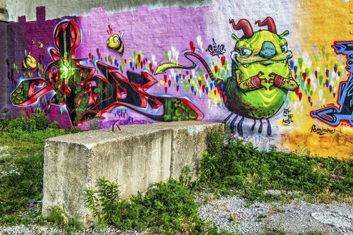 Scribe Caterpillar by Jack Hayhow, 사진 for Sale on Singulart