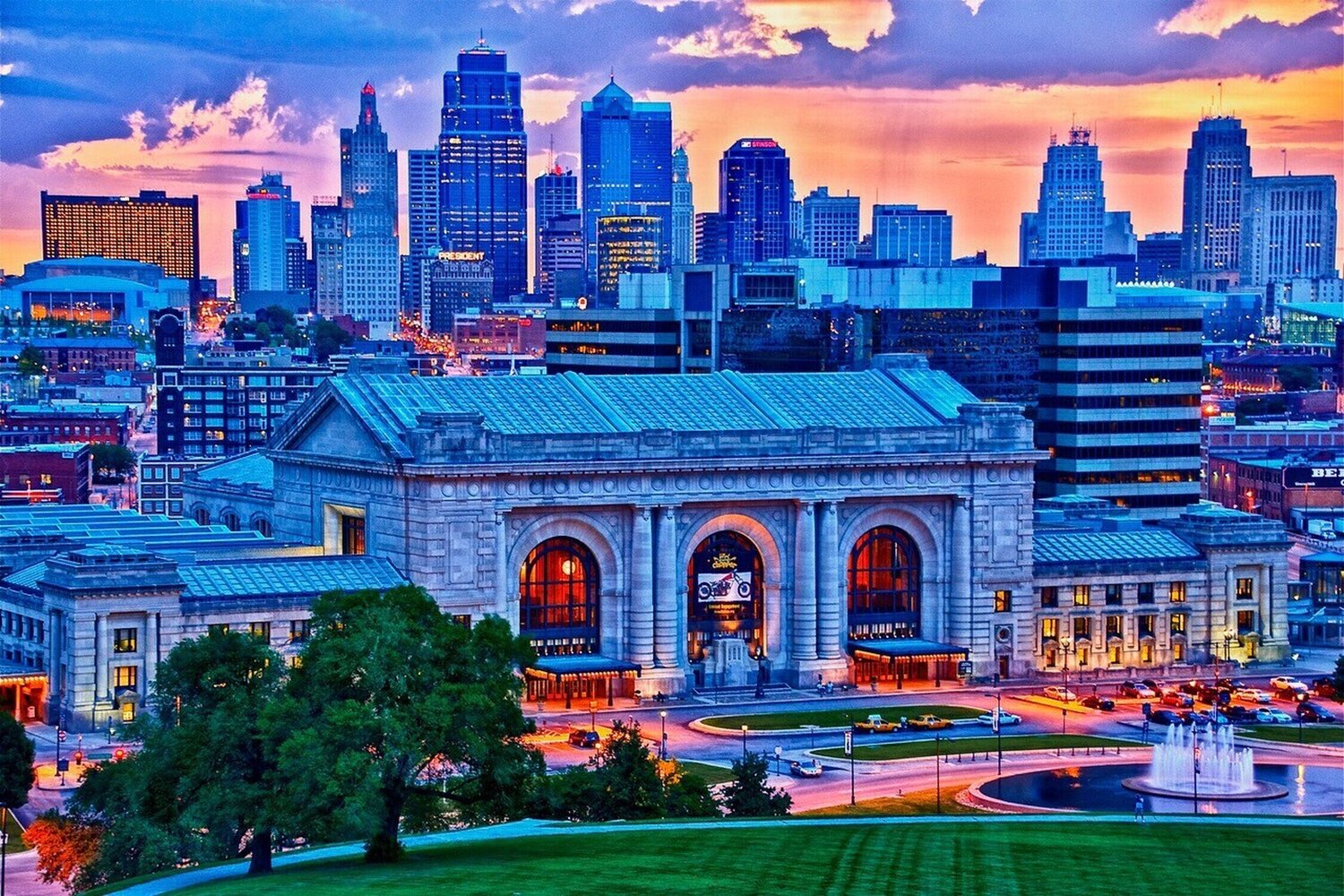 Union Station Skyline Jack Hayhow Fotografia in vendita