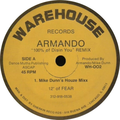 House Labels in Yellow I (Chicago, Classic, O.G., Dance, Club, Iconic, Legend) von Lord Fauntleroy, Fotografie kaufen auf Singulart