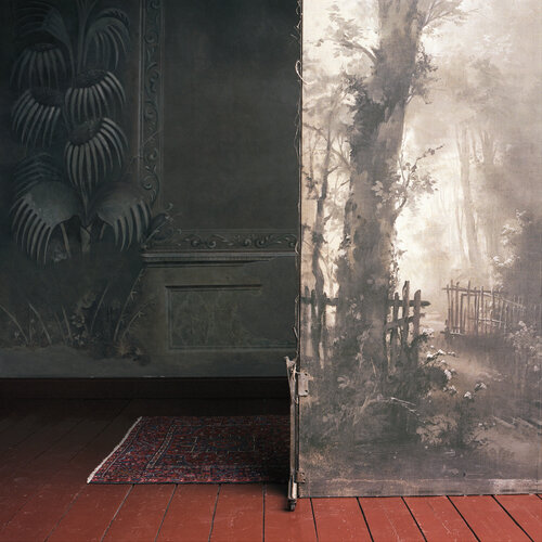 n.t. (Shifting/ House Schwenger front side) by Sarah Straßmann, 사진 for Sale on Singulart