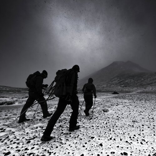 Iceland mountain hiking di Johann Smari Karlsson, Fotografia in vendita su Singulart