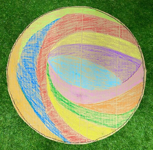 Kartonbild zwölf -rundes Bild - Schnitze by Rainer Neundörfer, Painting for Sale on Singulart