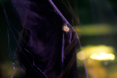Holy Week (Semana Santa) in Seville, Spain 2003. von Michel Meijer, Fotografie kaufen auf Singulart