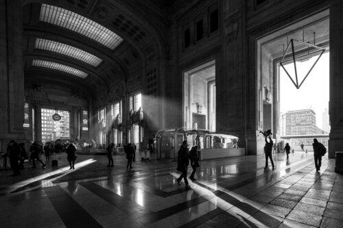 Connessioni umane by Andrea Crupi, 사진 for Sale on Singulart