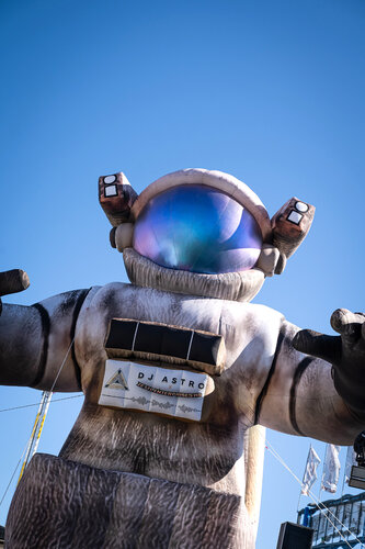 THE ASTRONAUT di Catharina Dethlefs Hoffmann, Fotografia in vendita su Singulart
