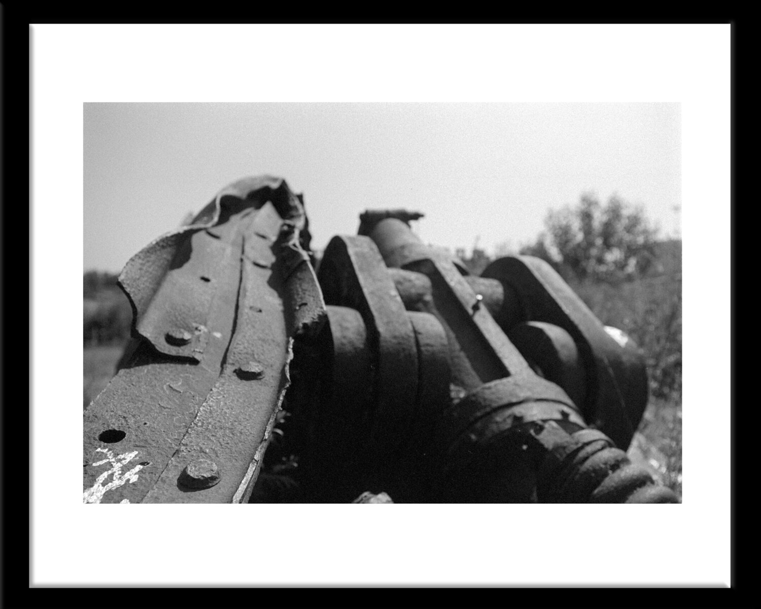 Steel structure - side E Eric Chabot