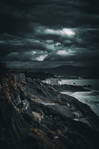 Apocalypse Now by Camille Brunelet, 사진 for Sale on Singulart