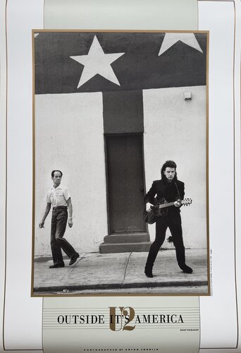 Anton Corbijn, U2 Outside It's America, Photographed by Anton Corbijn, copyright Athena Int.., London 1989, Printed in England von Anton Corbijn, Druck kaufen auf Singulart