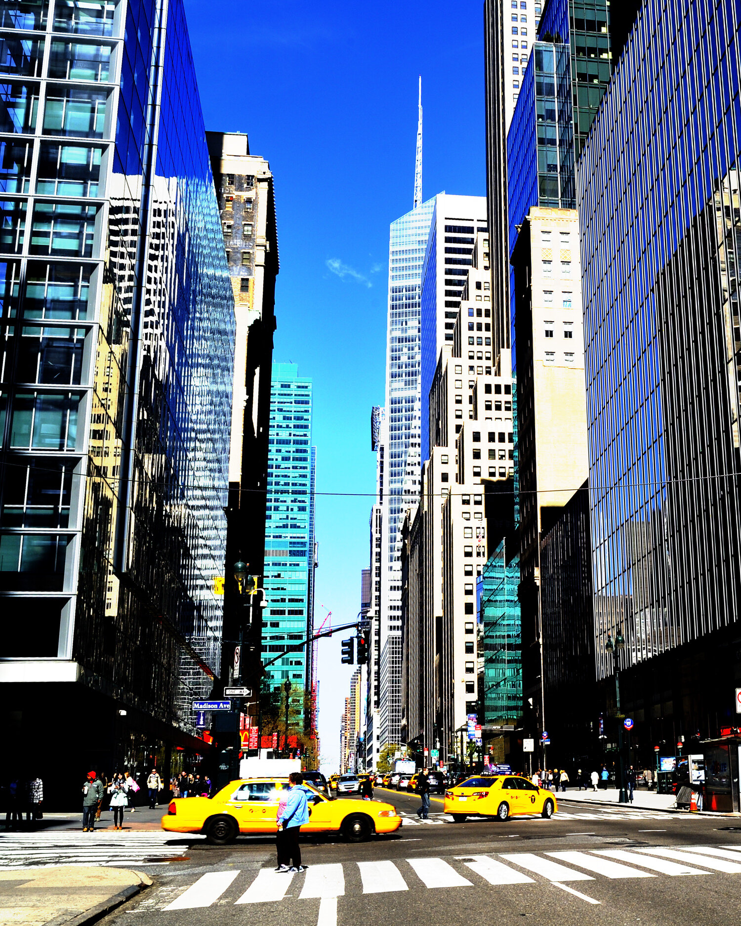 Recorriendo y raspando los cielos