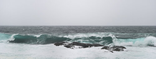 The Eternal Surf of the Sea di Trond Are Berge, Fotografia in vendita su Singulart