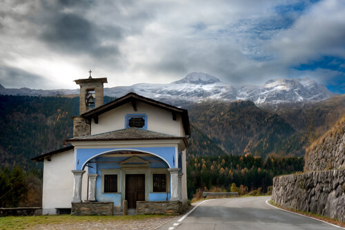 VILMINORE DI SCALVE 28 NOV 24 008 von JEAN-LUC WASMES, Fotografie kaufen auf Singulart