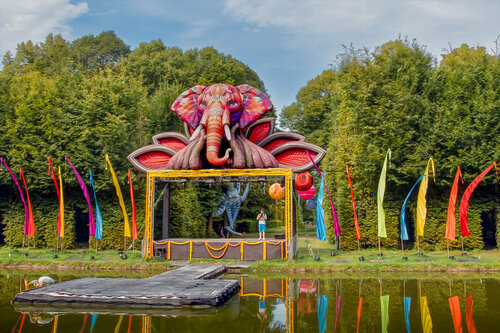 L'AUTEL DE NARCISSE di JEAN-LUC WASMES, Fotografia in vendita su Singulart