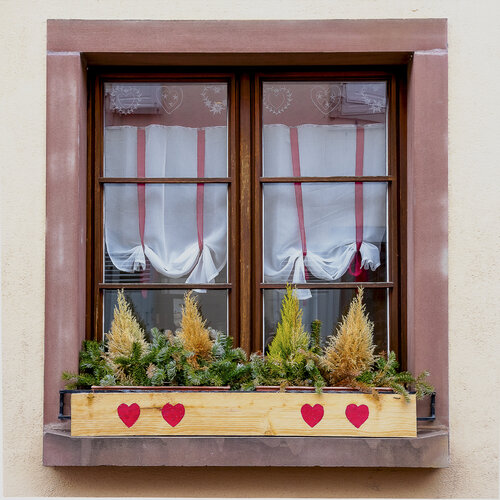 LE REGARD DE LA FACADE by JEAN-LUC WASMES, Photography for Sale on Singulart