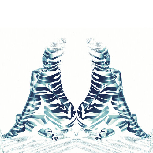 Negativ Blue – Sheilla 9609 von Michael Zöphel, Fotografie kaufen auf Singulart