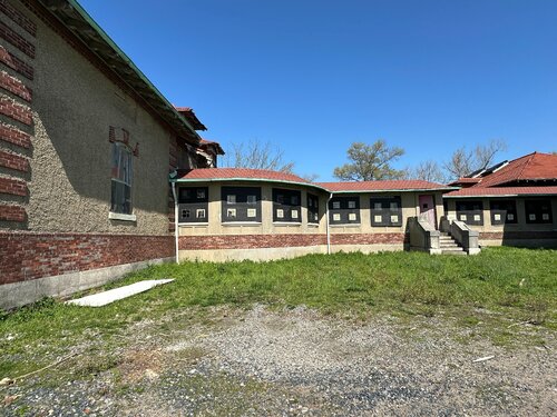 Isolation Ward Circle von Nitouche Anthoussi, Fotografie kaufen auf Singulart