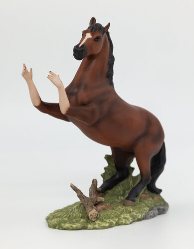 Slightly Human: Horse (The Champion) par Debra Broz, Sculpture en vente sur Singulart