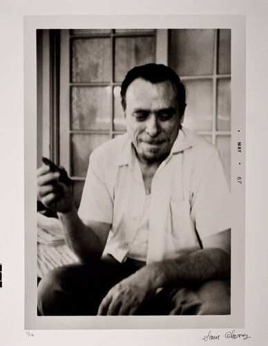 Charles Bukowski (The Poet's Portrait: #1, De Longpre Street Apartment) par Sam Cherry, Photographie en vente sur Singulart