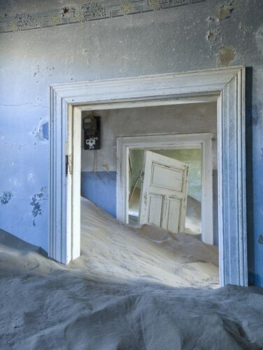 Sign of Life 11 von Christopher Rimmer, Fotografie kaufen auf Singulart