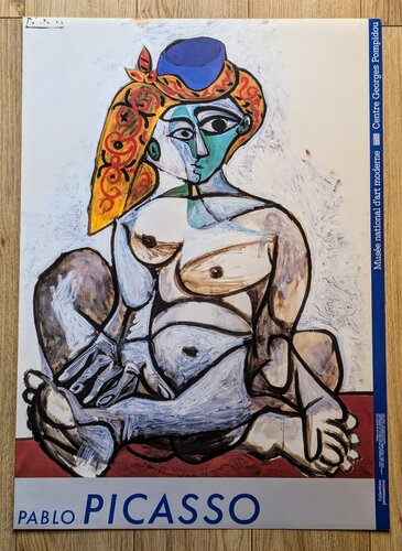 Girl with turkish hat-Original offset lithographic poster, 1996 di Pablo Picasso, Opera su carta in vendita su Singulart