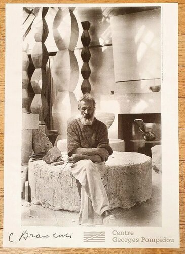 Original lithographic poster Brancusi exhibit, 1995 van Constantin Brâncuși, Werk op papier te koop op Singulart