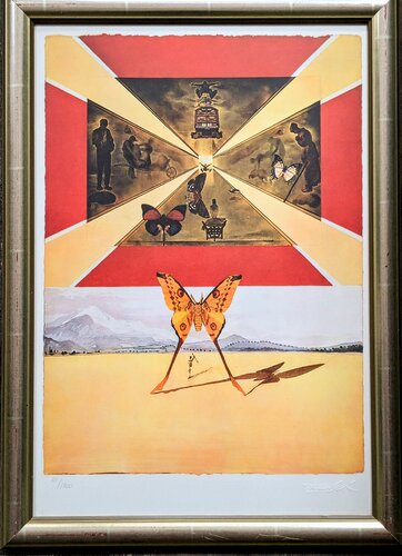 Butterfly - Original color lithograph and helioengraving, 1969 by Salvador Dalí, 종이 for Sale on Singulart