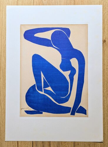 Blue Nude - Lithograph in colors di Henri Matisse, Stampa in vendita su Singulart