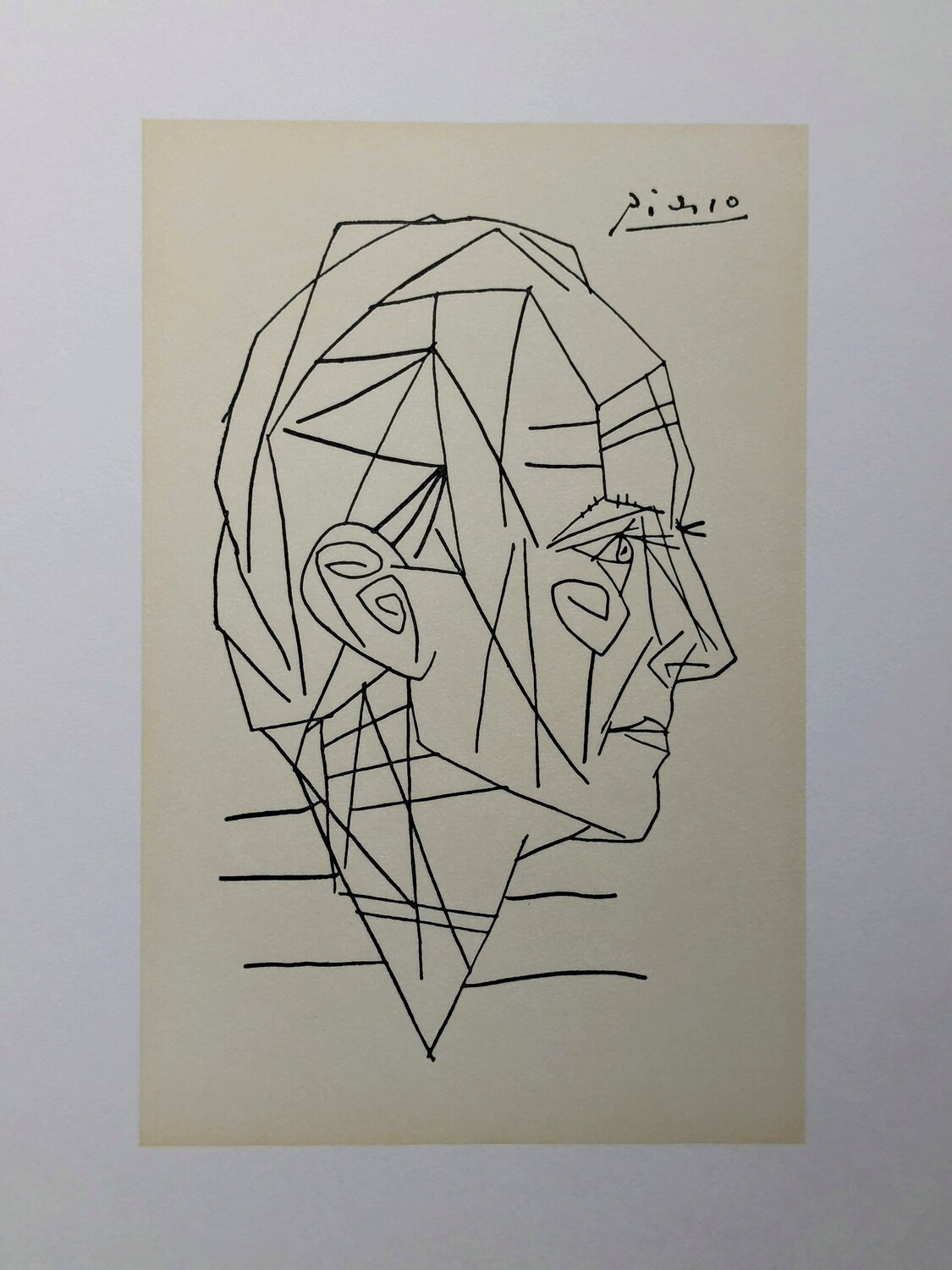 Man profile - Vintage lithographic poster, plate signed, 1952 Pablo Picasso Druck zu verkaufen