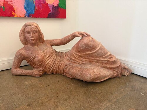 Reclining Figure de Marton Varo, Pintura a la venta en Singulart