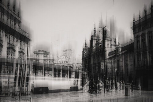 Historical architecture , human landscapes and a tram in Prague. von ihsan Okur, Fotografie kaufen auf Singulart