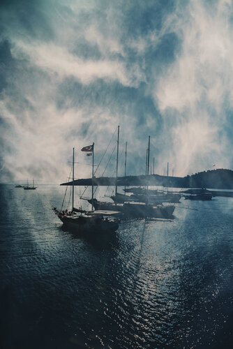Wind of the Aegean. Türkiye. di ihsan Okur, Fotografia in vendita su Singulart