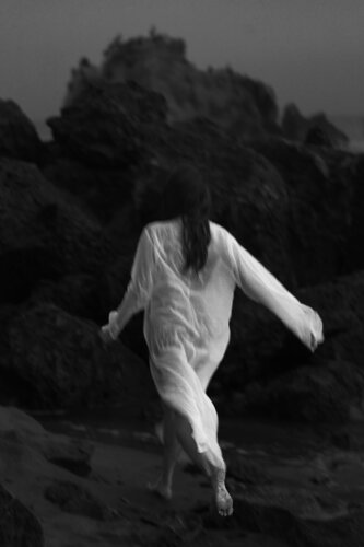 Journey par Darian Jovan, Digital en vente sur Singulart