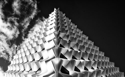 LA PIRAMIDE DE MADRID Jose Maria Lamo de Espinosa Michels de Champourcin