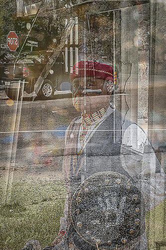 Elder at a Crossroads von Richard Mathis, Fotografie kaufen auf Singulart