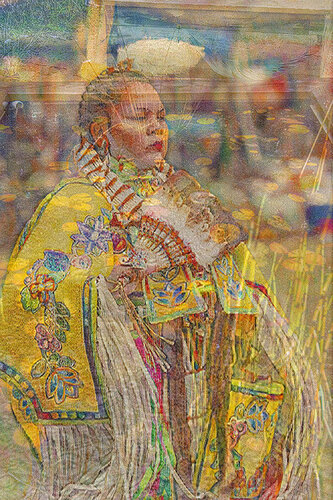 Spirit of the Riverbank (Yellow Regalia) von Richard Mathis, Fotografie kaufen auf Singulart