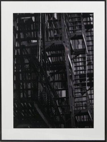 Fire Escapes par Monica Shulman, Photographie en vente sur Singulart
